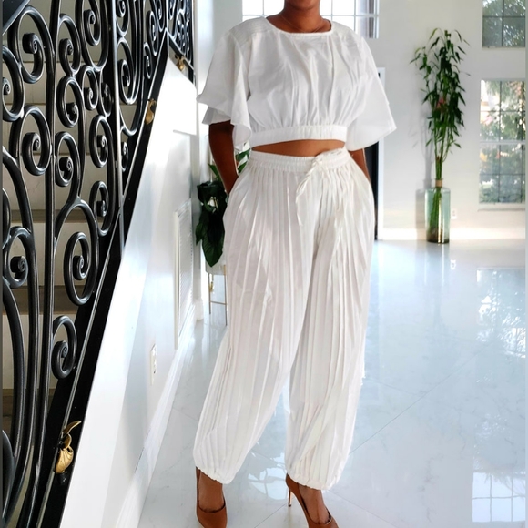 White Pants - Picture 3 of 5